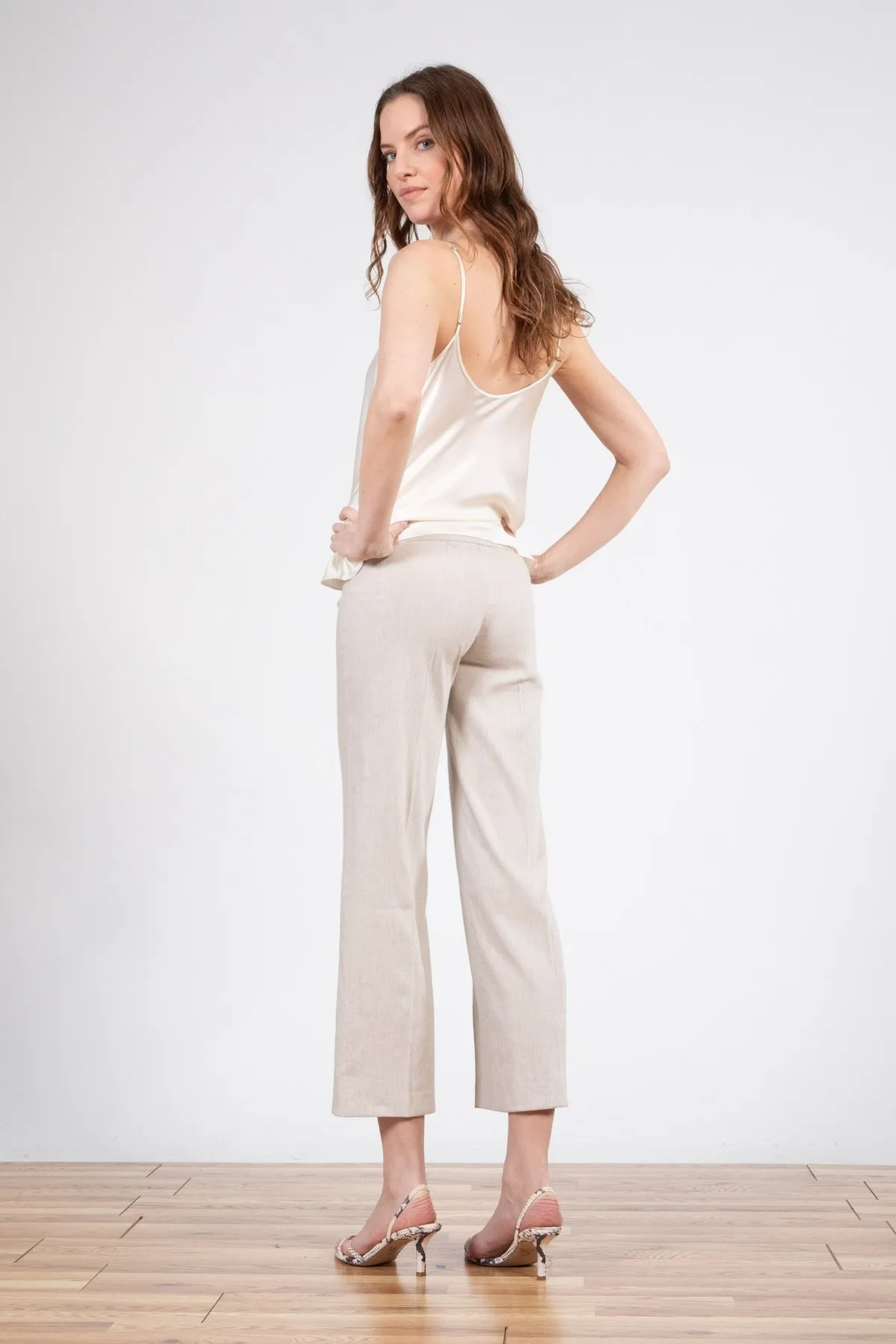 Avenue Montaigne Stretch Linen Pants