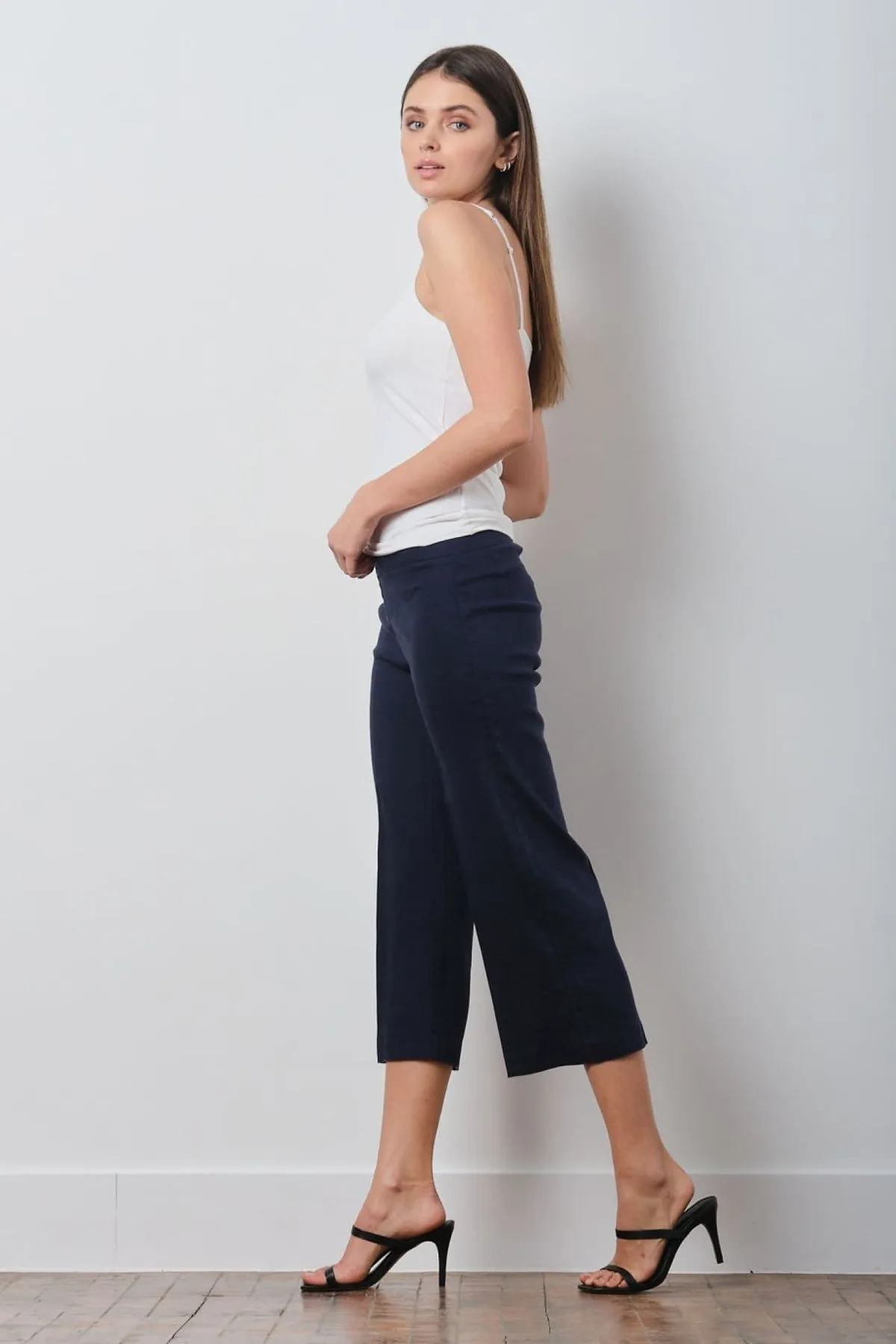 Avenue Montaigne Stretch Linen Pants