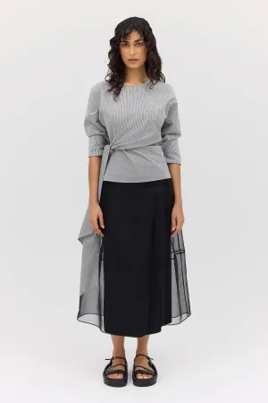 BLACK ORGANZA CURVATURE SKIRT
