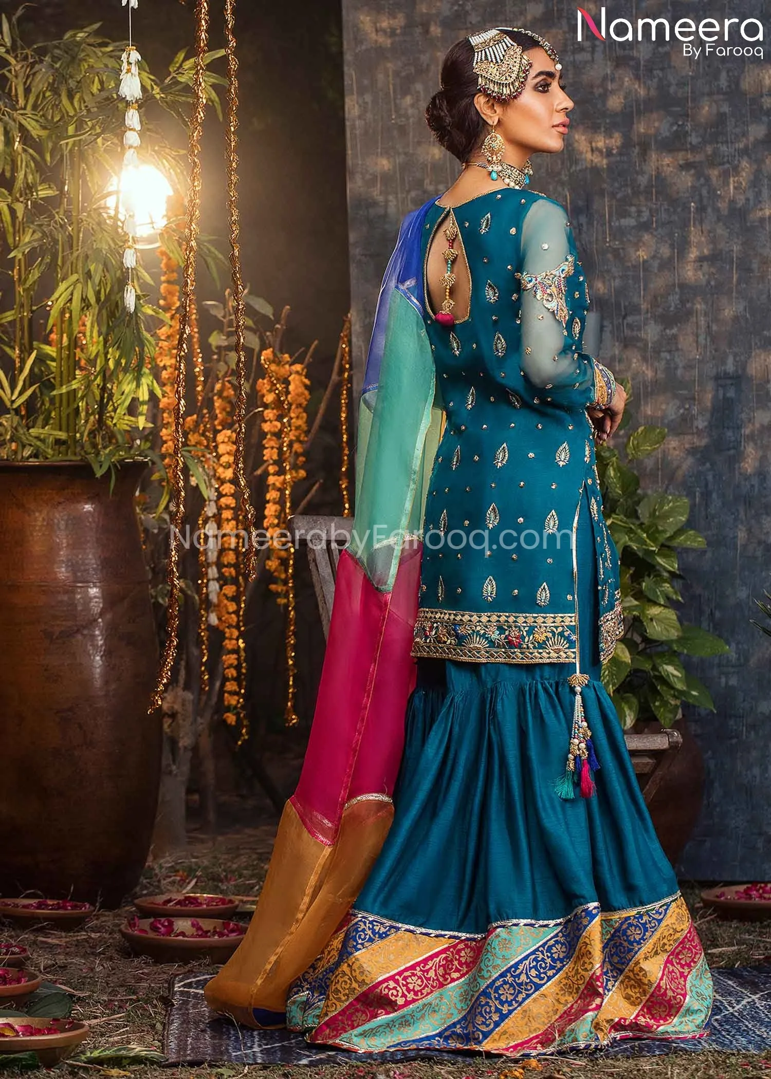 Bridal Mehndi Dresses for Pakistani Designers #BB235