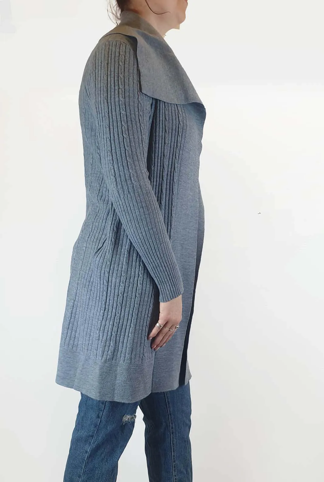 Cable Melbourne blue 100% merino wool knit cardigan / jacket size L (fits 12-14)