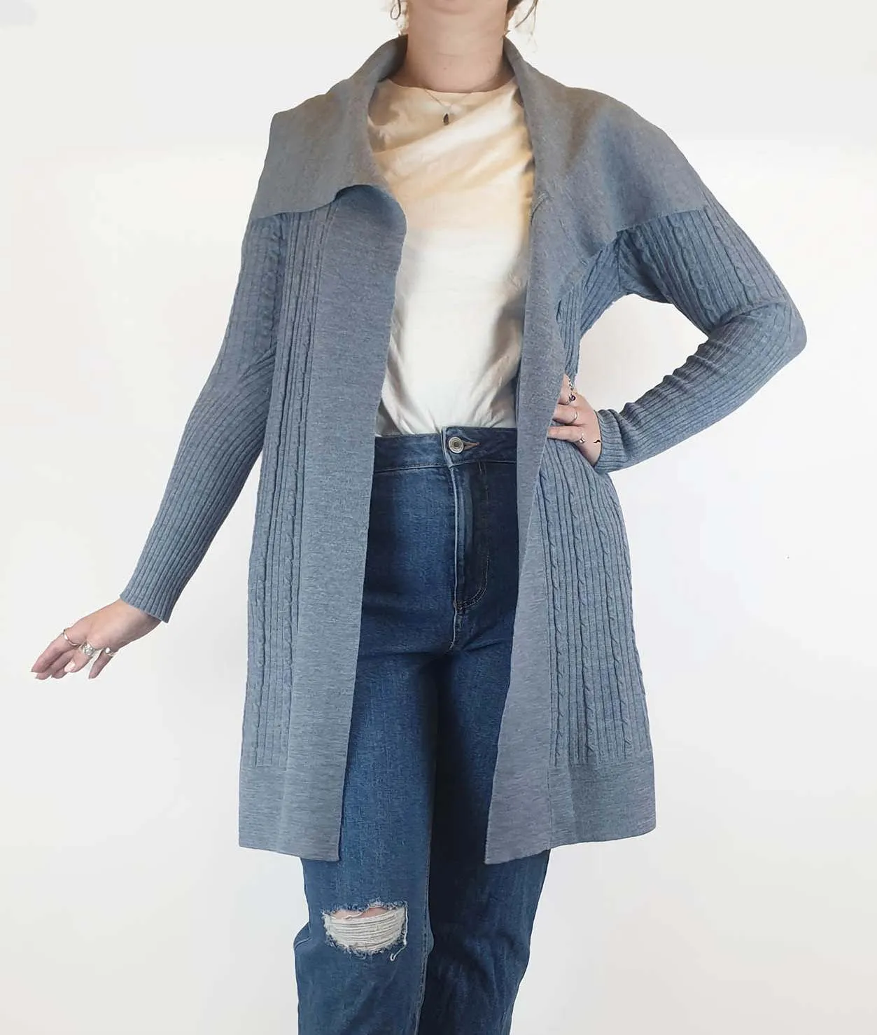Cable Melbourne blue 100% merino wool knit cardigan / jacket size L (fits 12-14)