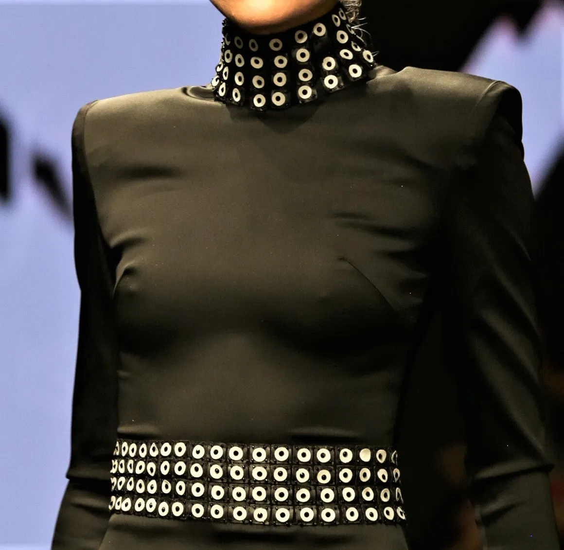 CYGNUS Look 12