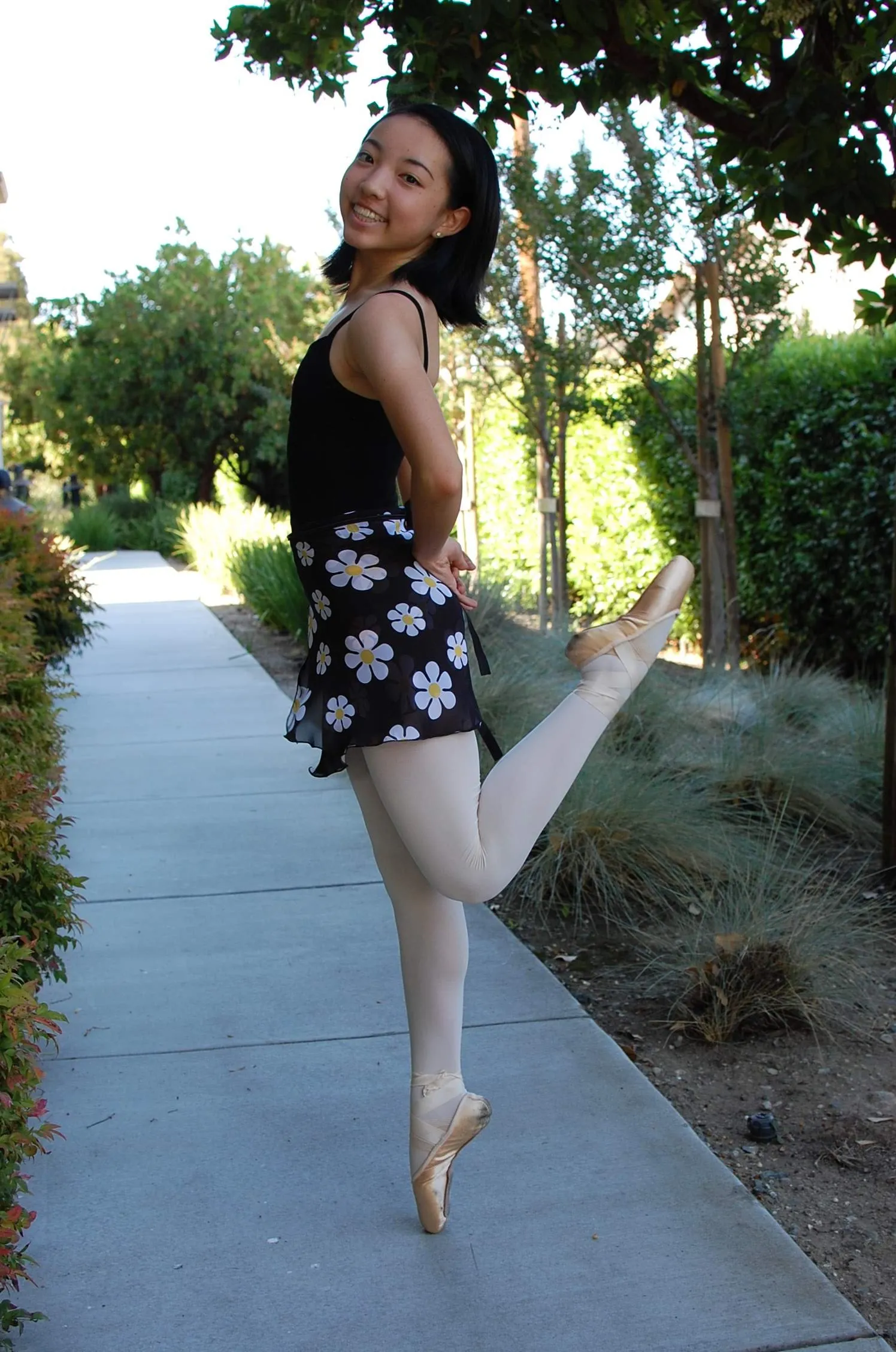 Daisies in black wrap skirt for both kids & adults