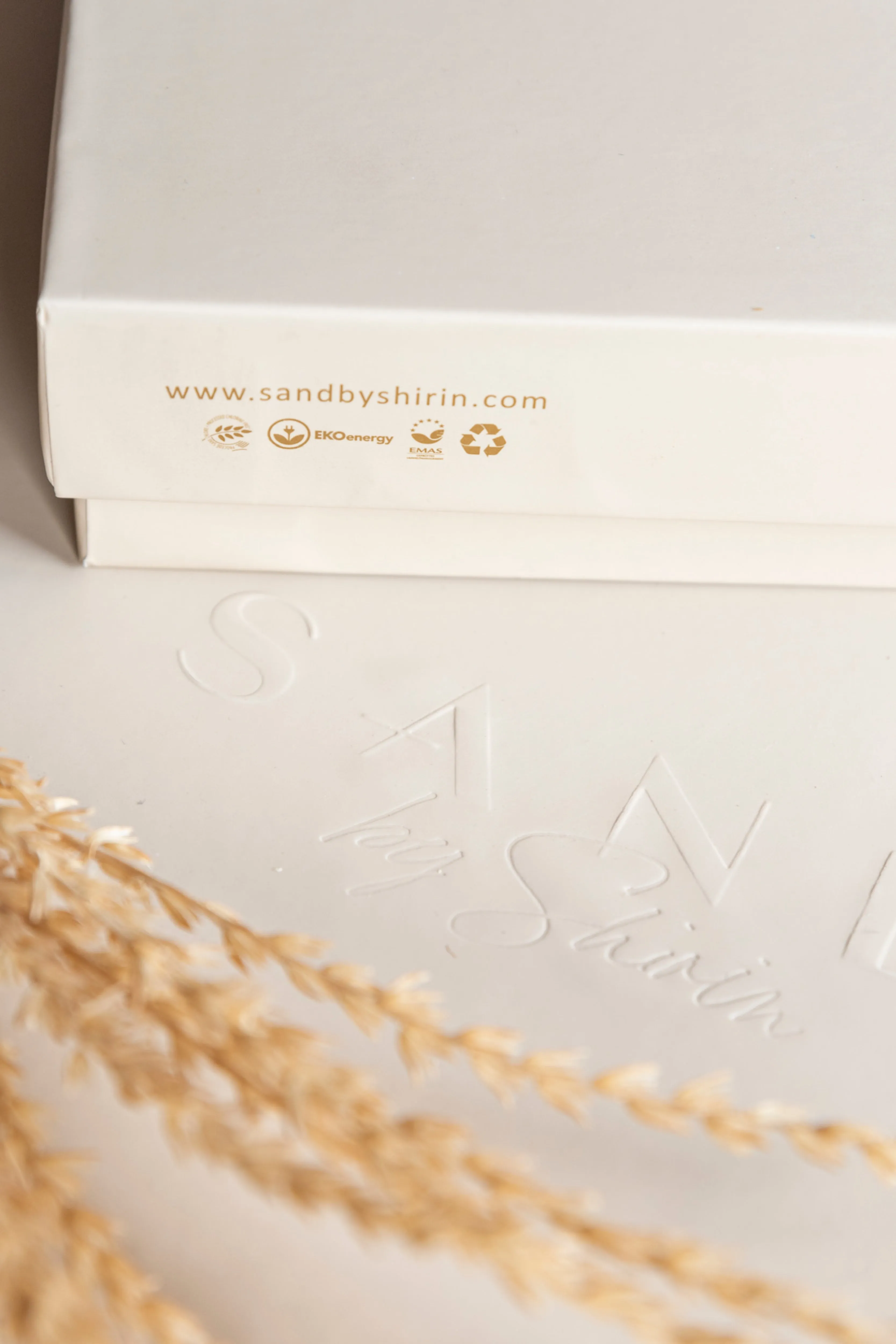 Dubai Kaftan (Ivory)