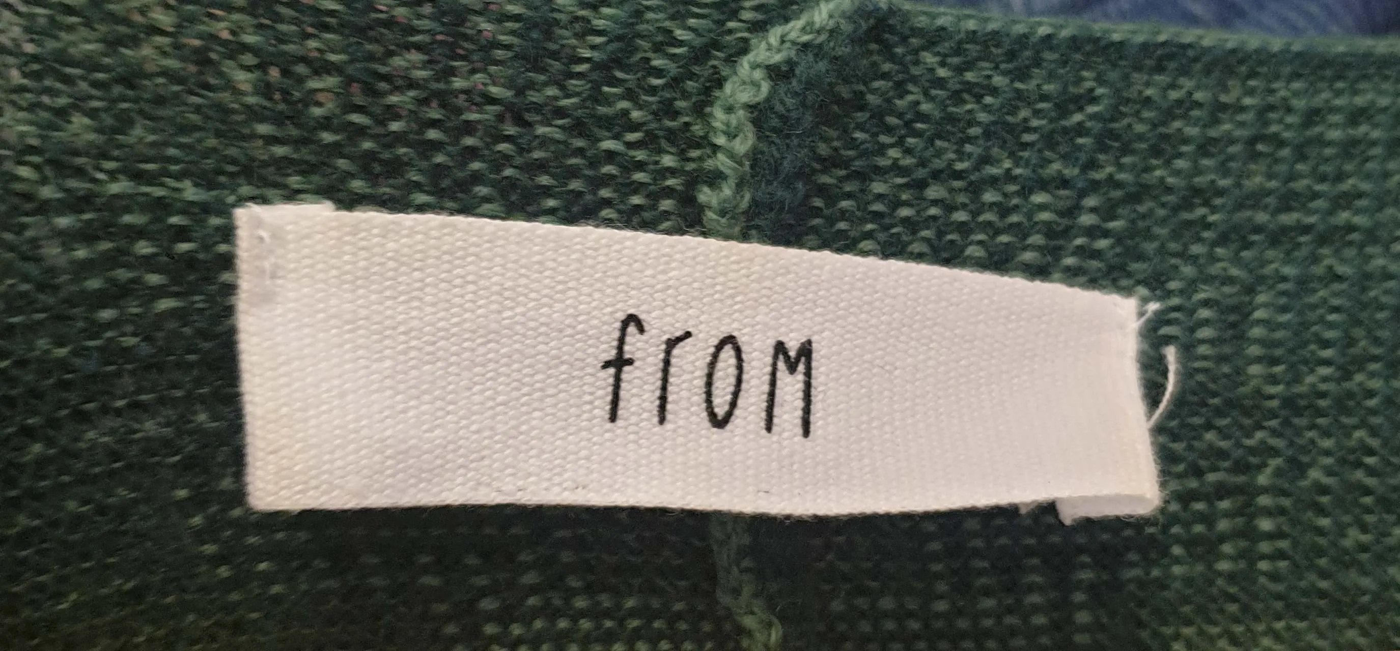 FROM NZ brand green 100% fine merino top, one size