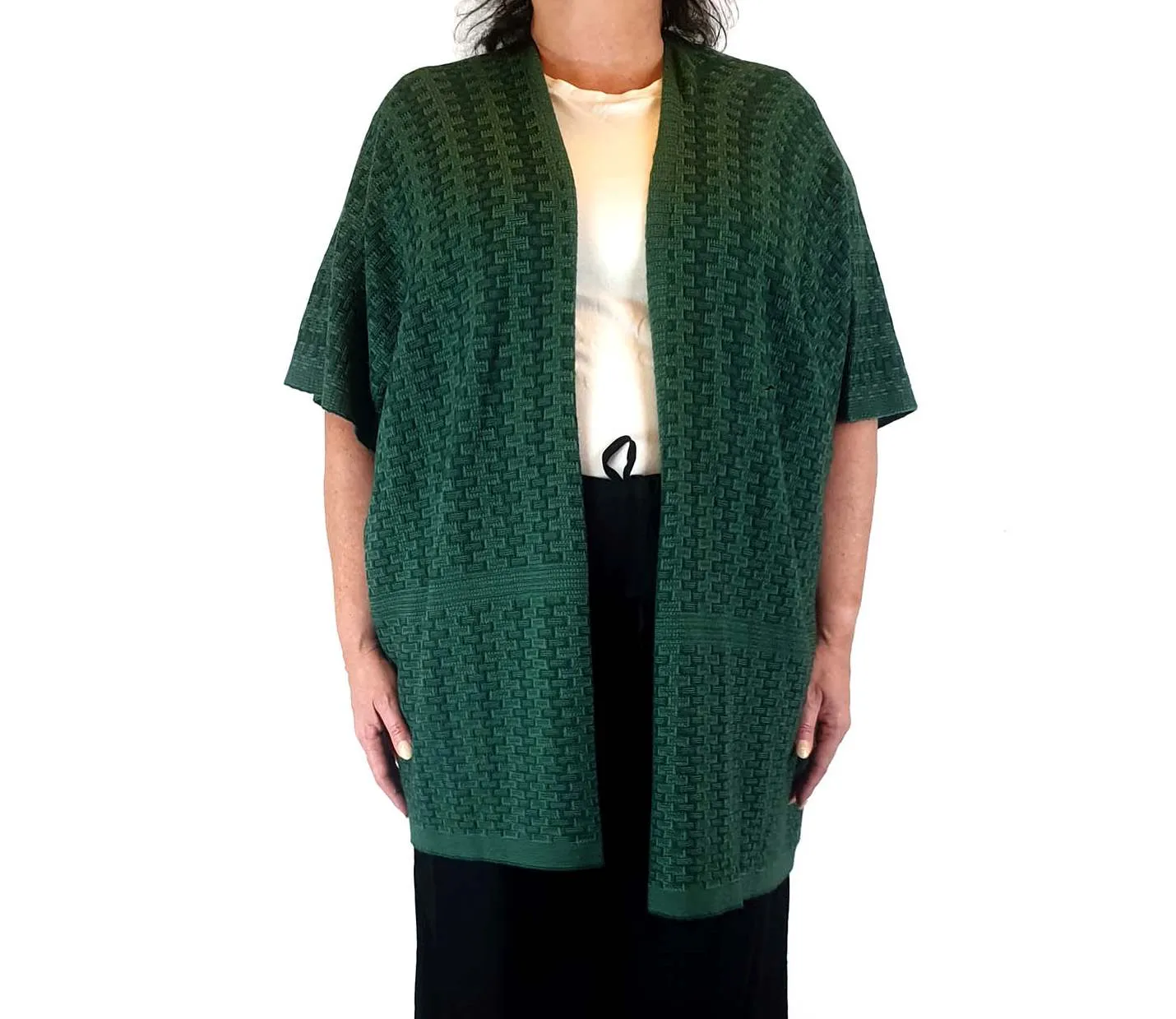 FROM NZ brand green 100% fine merino top, one size