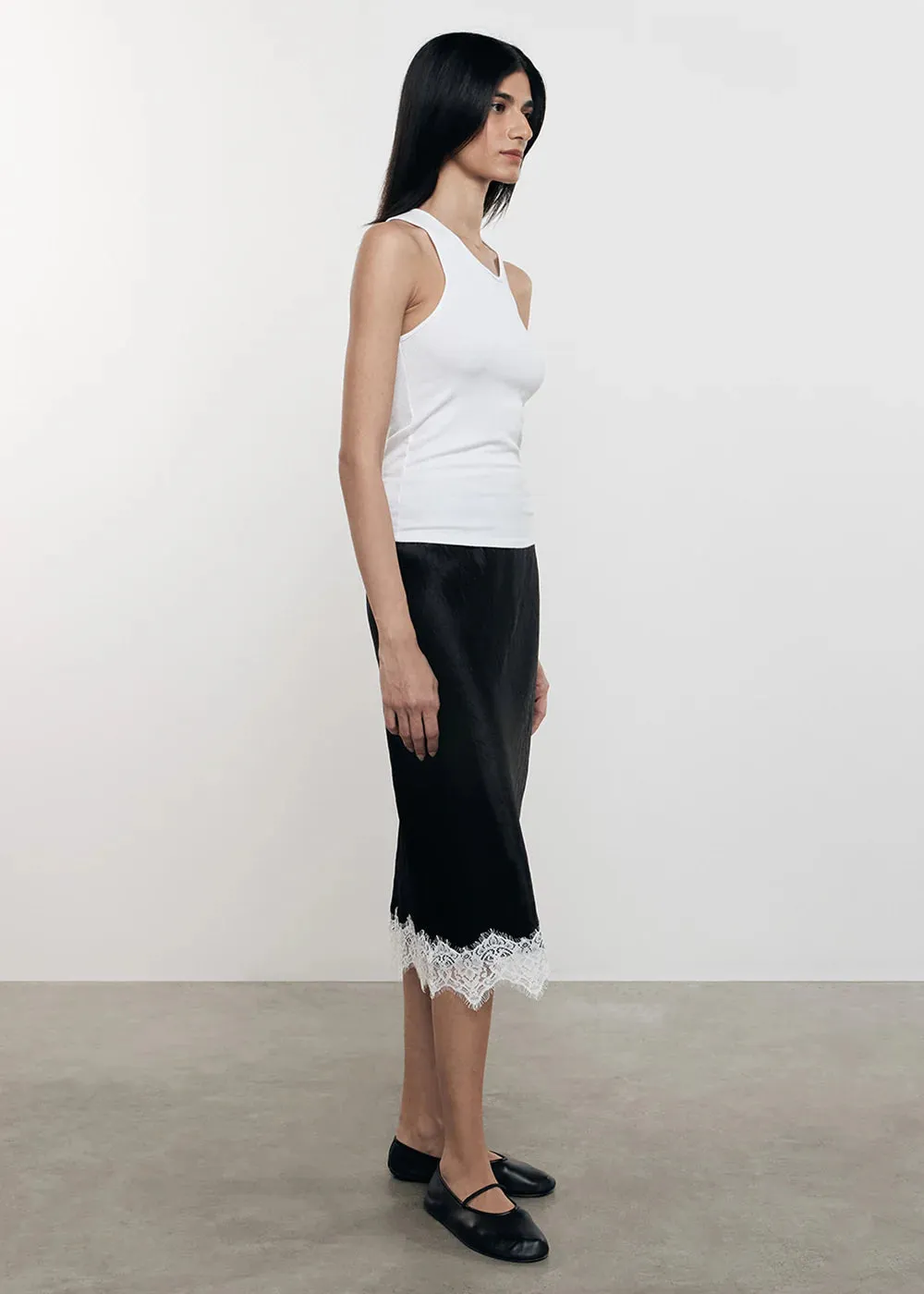 HAMMERED SATIN SLIP SKIRT IN BLACK