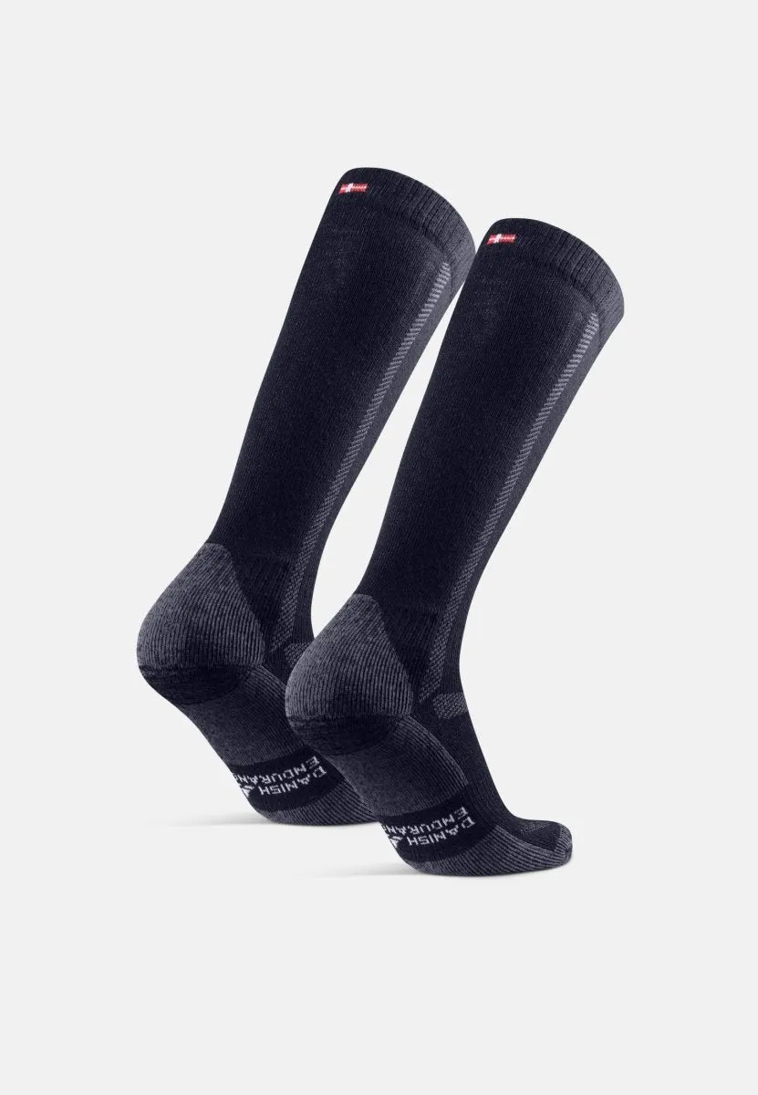 KNEE-HIGH MERINO HIKING SOCKS