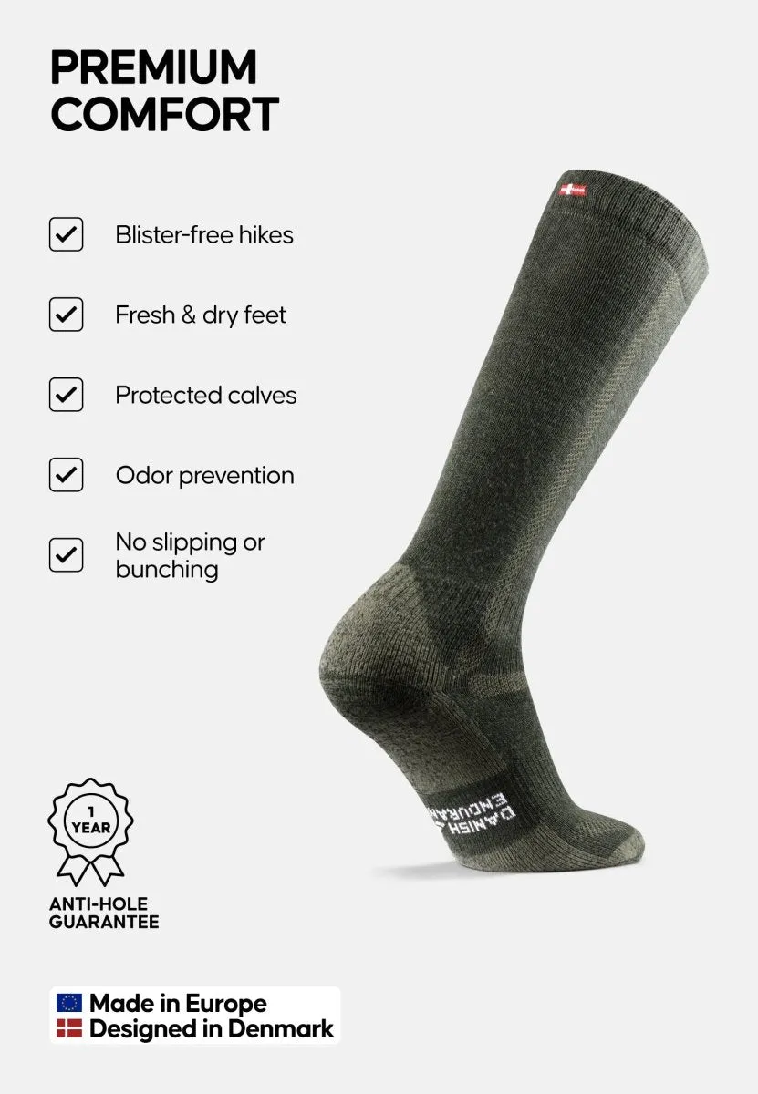 KNEE-HIGH MERINO HIKING SOCKS