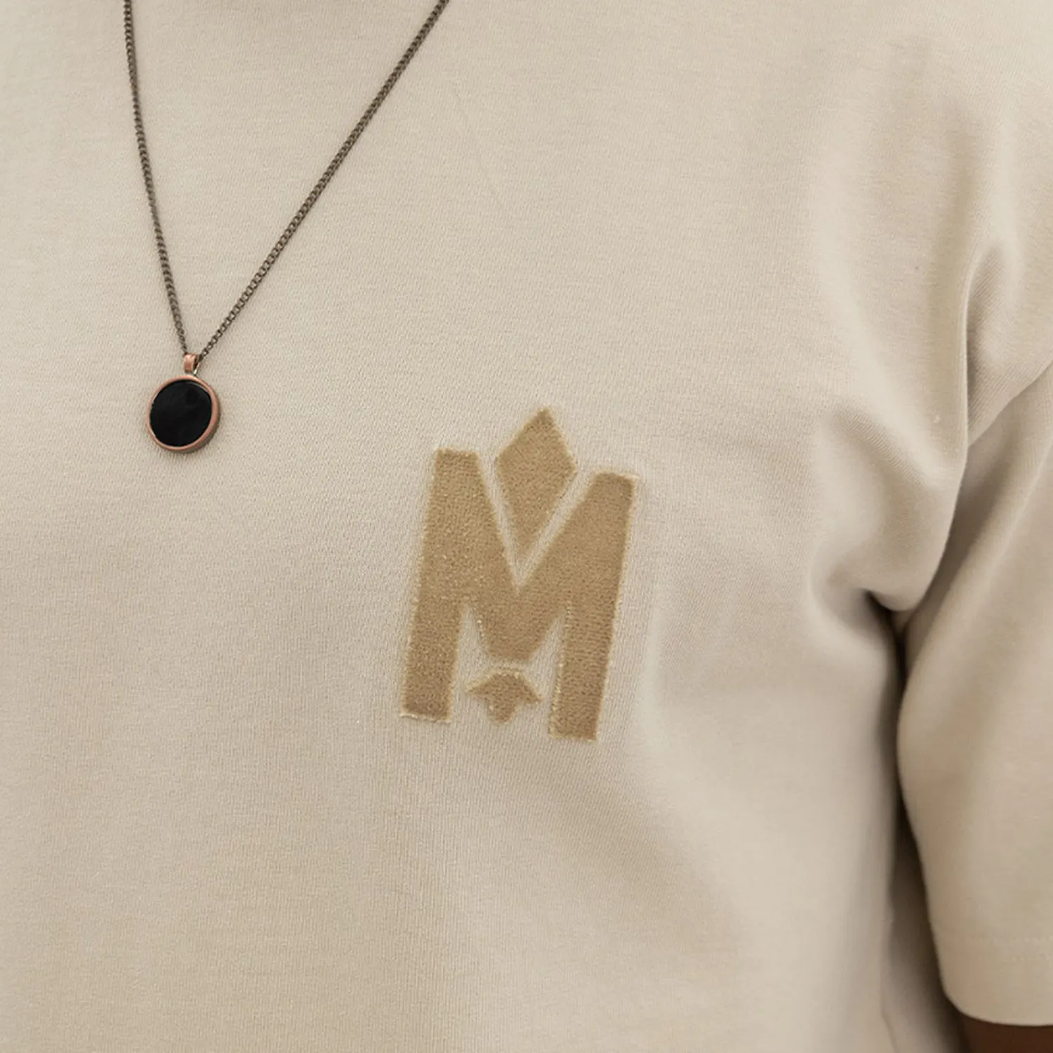 Men's Short Sleeve T-Shirt With Velvet Embroidery