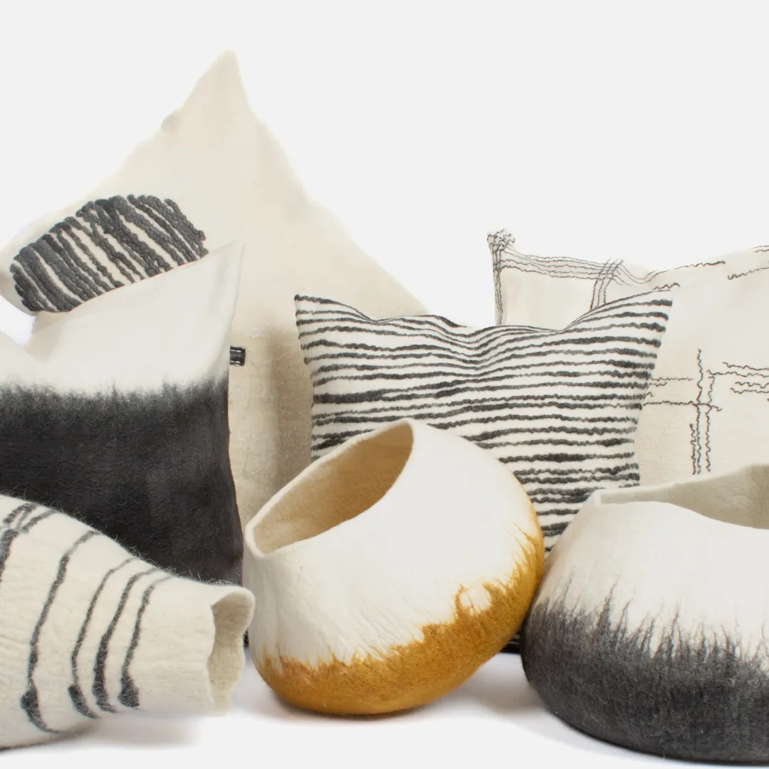 Merino Wool Cushion Cover 60cm x 60cm - Black to Ivory