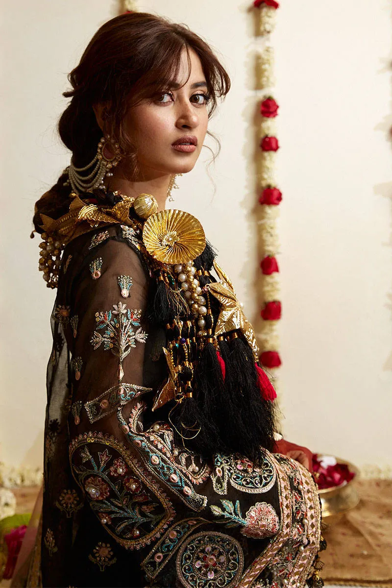 MOHSIN NAVEED RANJHA | WEDDING COLLECTION 2023 - BASGUL