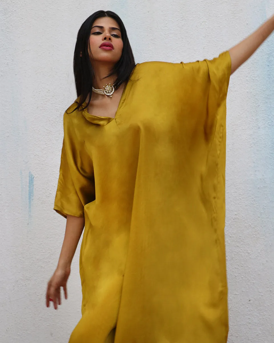 Neelofar Modal Silk Kaftan