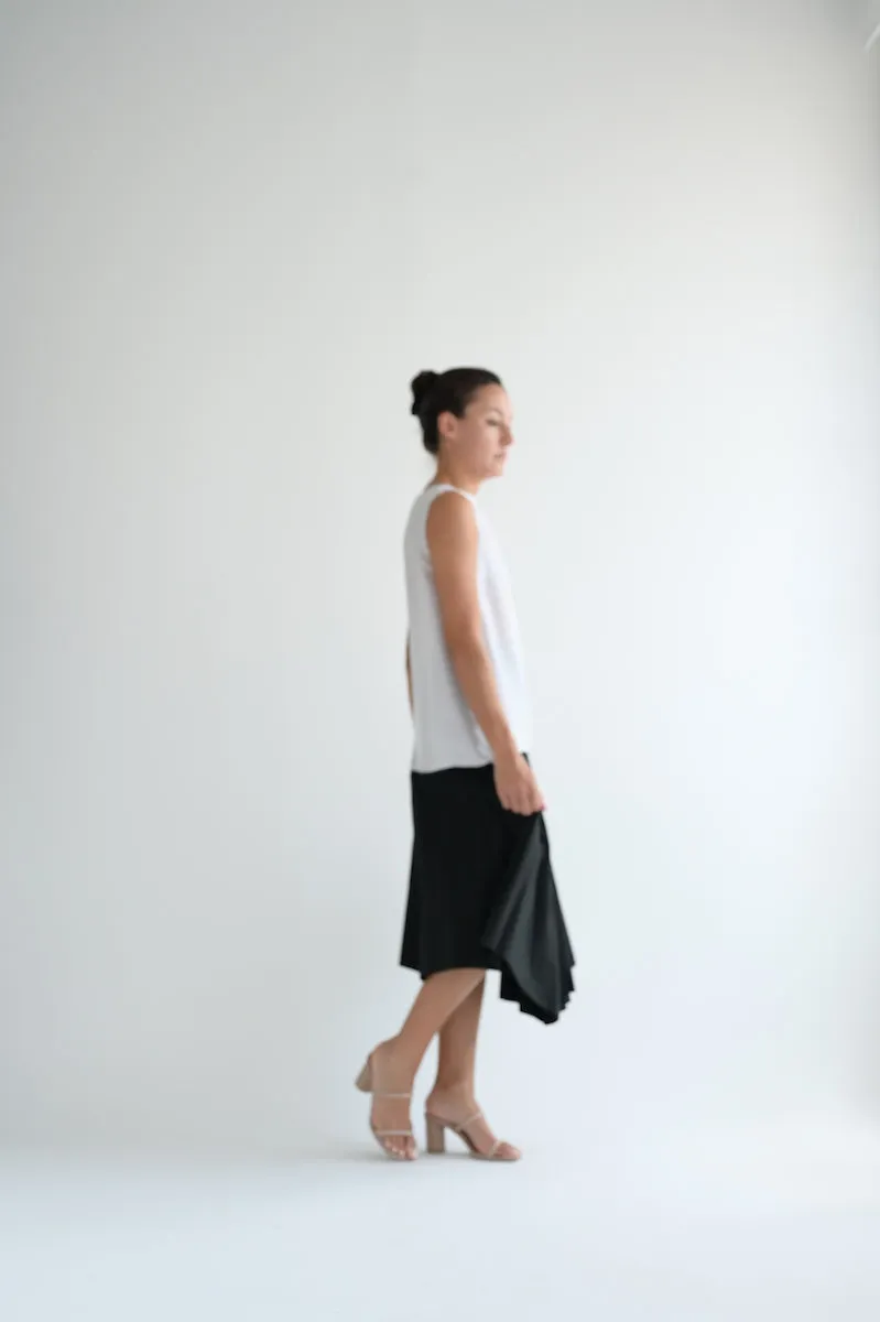 Poplin Skirt in Black