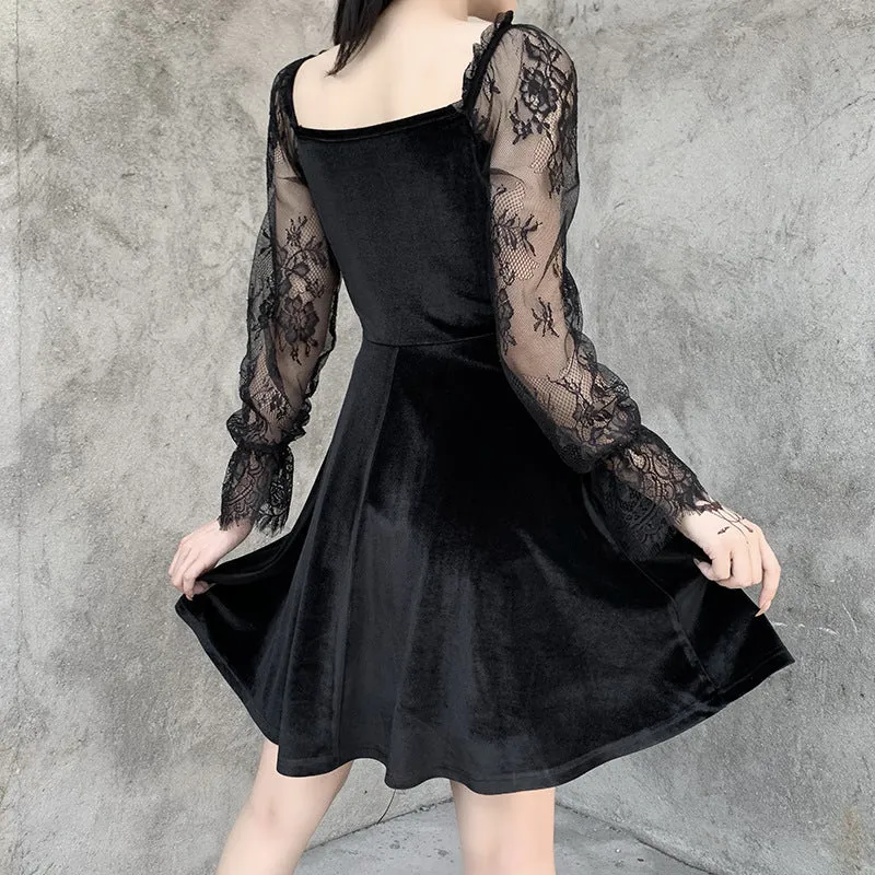"LOLITA BLACK VELVET LACE" DRESS N042403