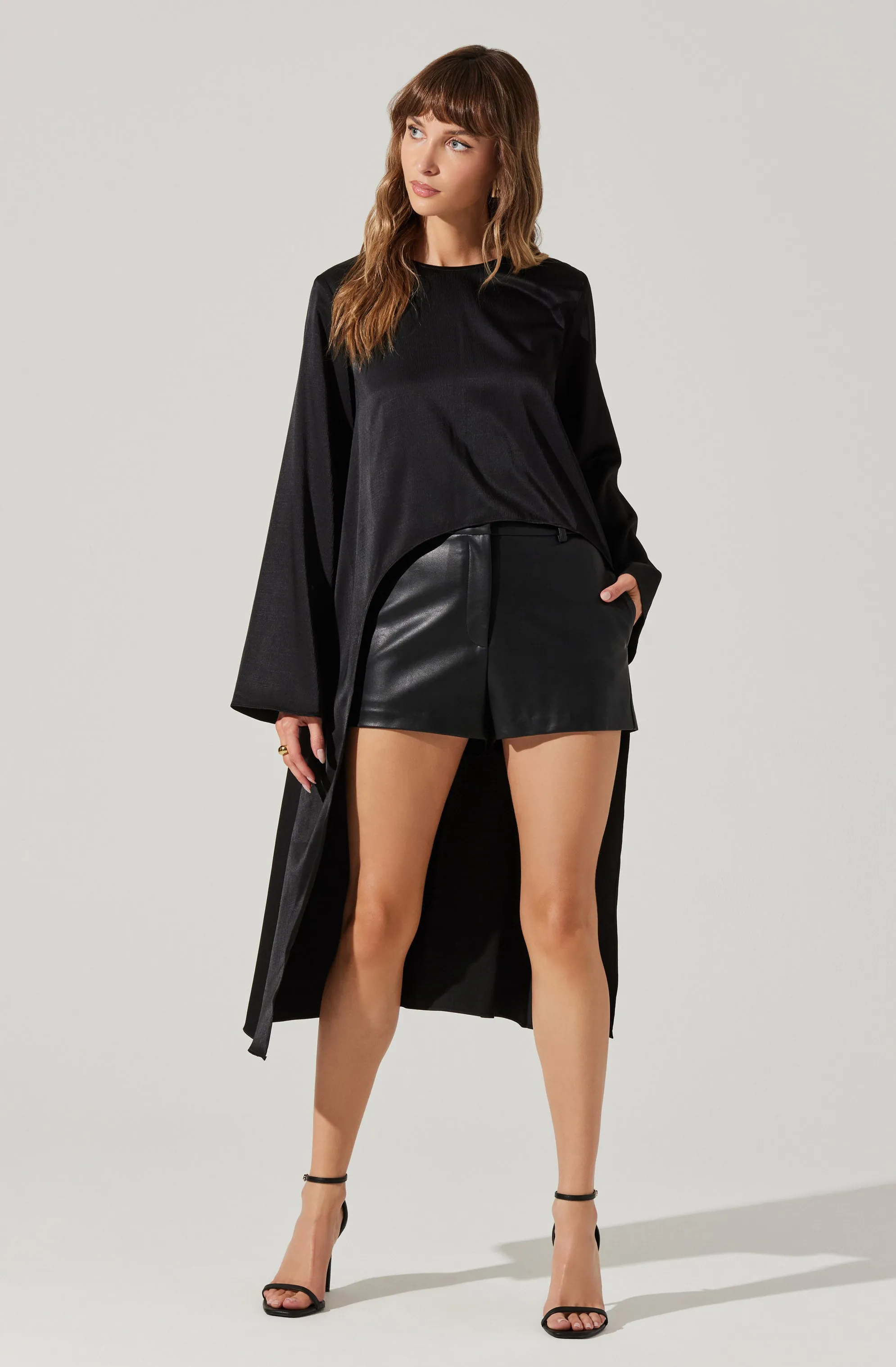 Safiya High-Low Top