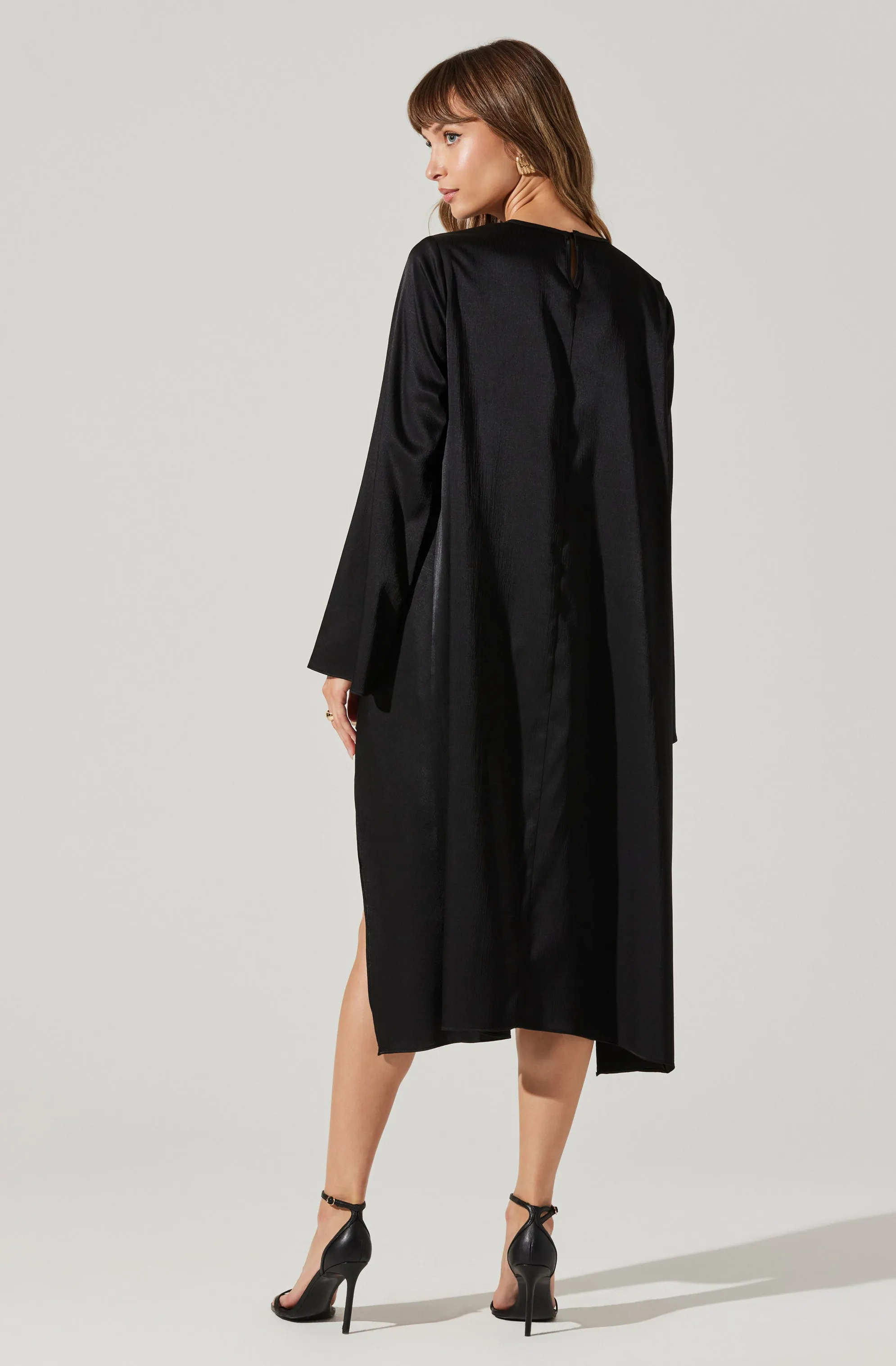 Safiya High-Low Top