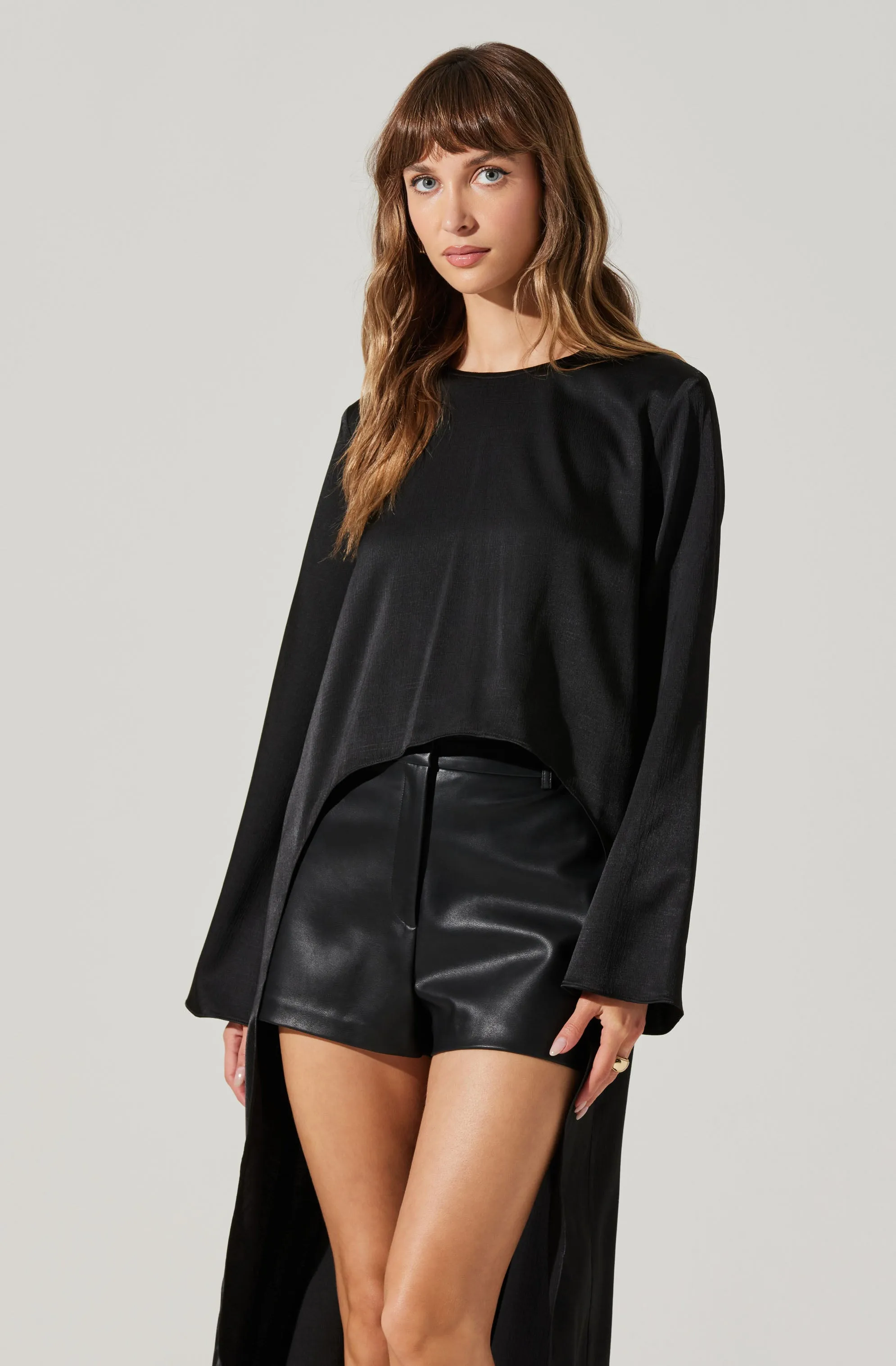 Safiya High-Low Top