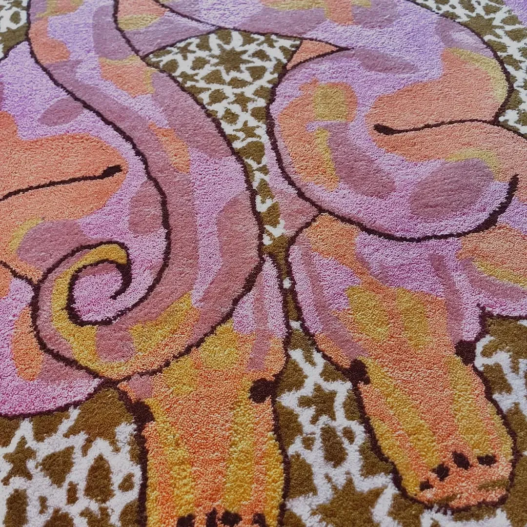 Scalloped Serpentine Duo Harmony Hand Tufted Rug