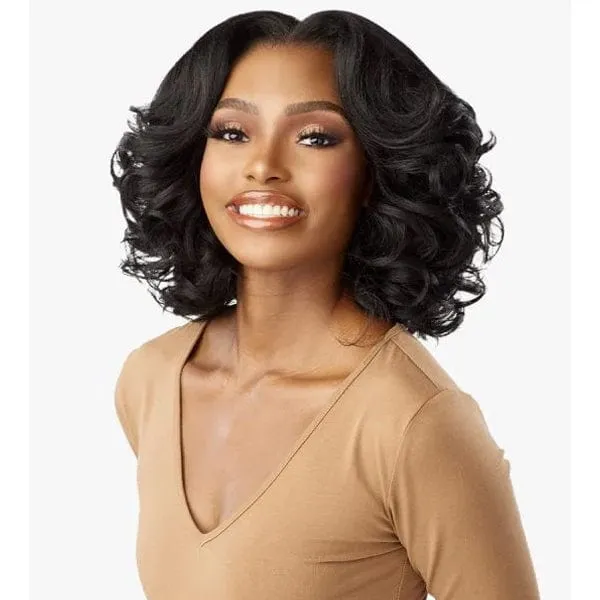 Sensationnel Kinky Edges Kinks & Co 13x6 HD Lace Front Wig - 13x6 KINKY BODY WAVE 14"