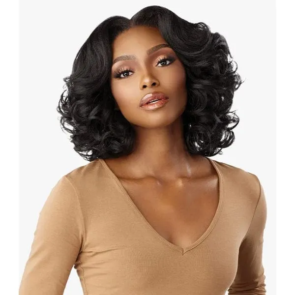 Sensationnel Kinky Edges Kinks & Co 13x6 HD Lace Front Wig - 13x6 KINKY BODY WAVE 14"