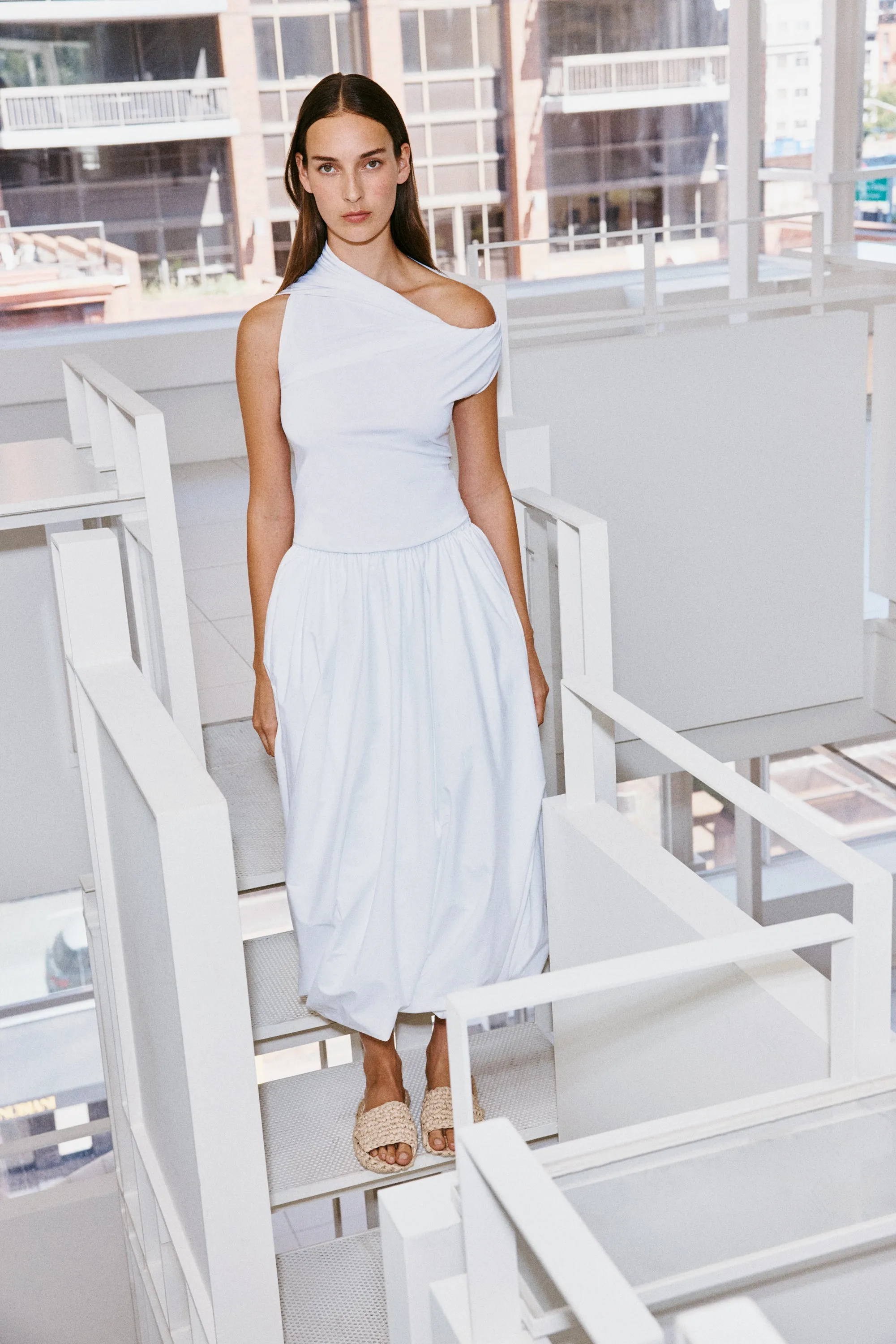TWIST HEM SKIRT