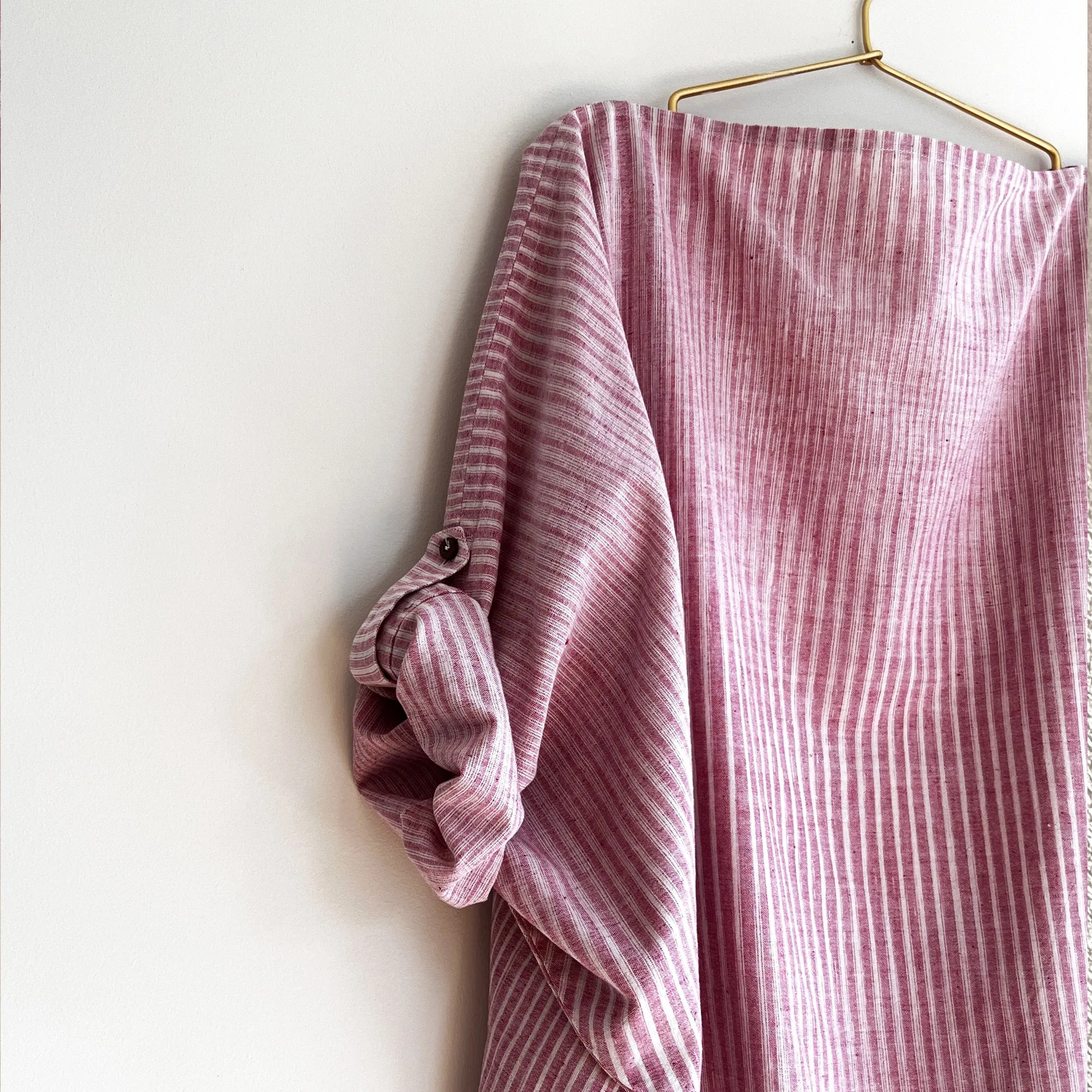 Up Top – Lotus in Organic Handloom Khadi Cotton