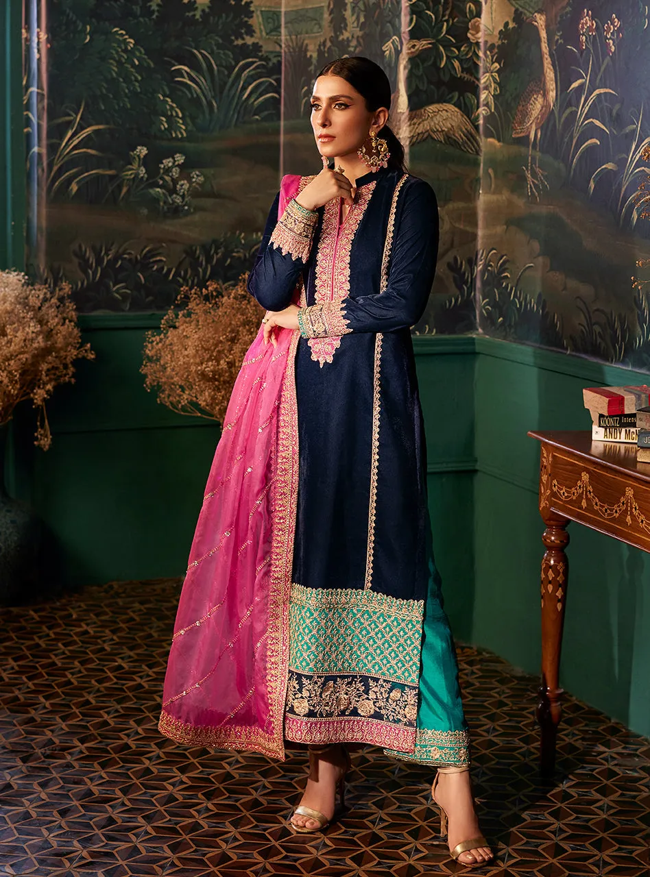 ZAINAB CHOTTANI VELVET COLLECTION '23 | AMIRA